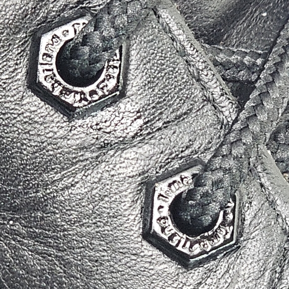 Timberland Women's 6-inch Premium Waterproof Black Leather Boot, EUC, size 8.5 - Picture 5 of 12